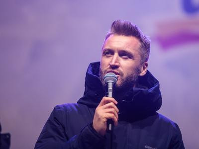 news-details