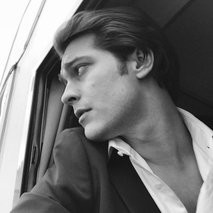 news-details