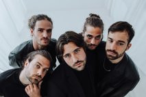 news-details
